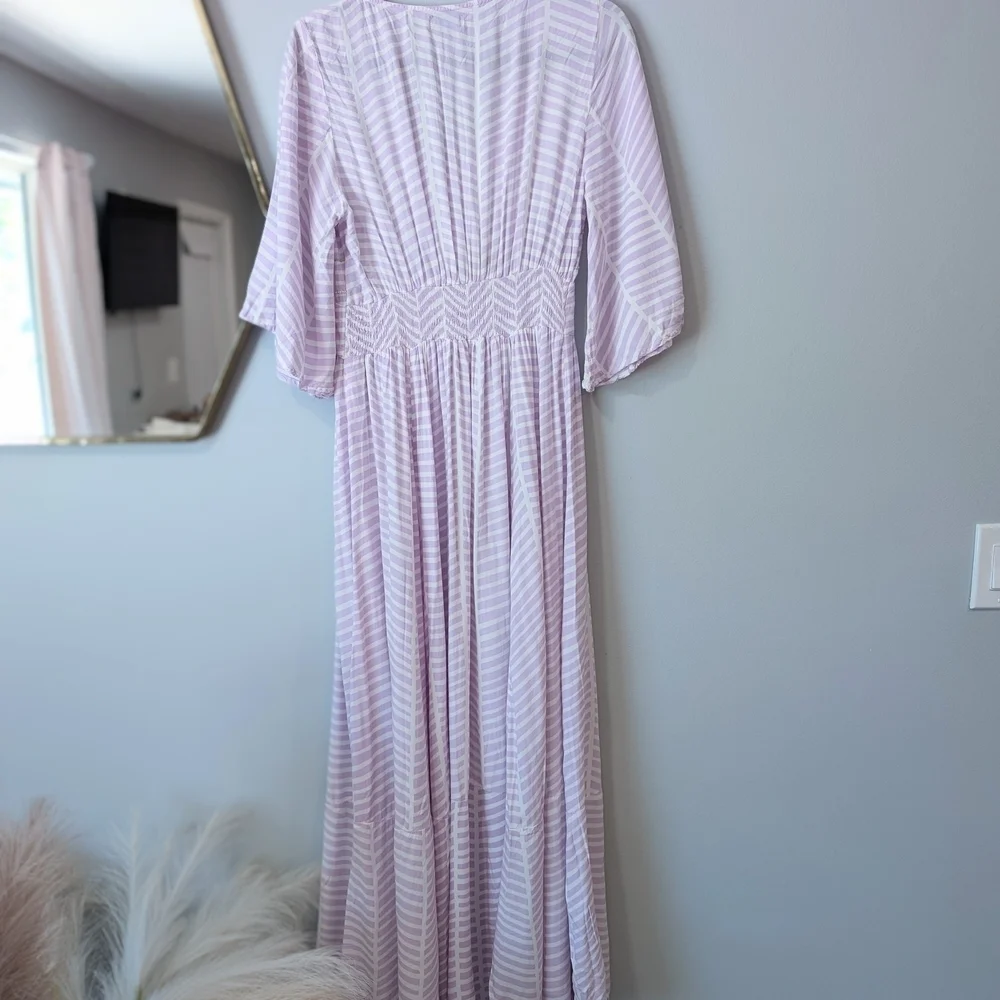 Elegant Skemo Lavender Striped Maxi Dress With Bell Sleeves. Sz. M - Picture 2 of 9